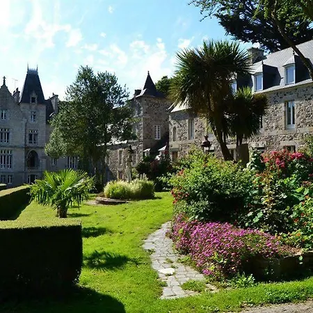 Chateau Du Val